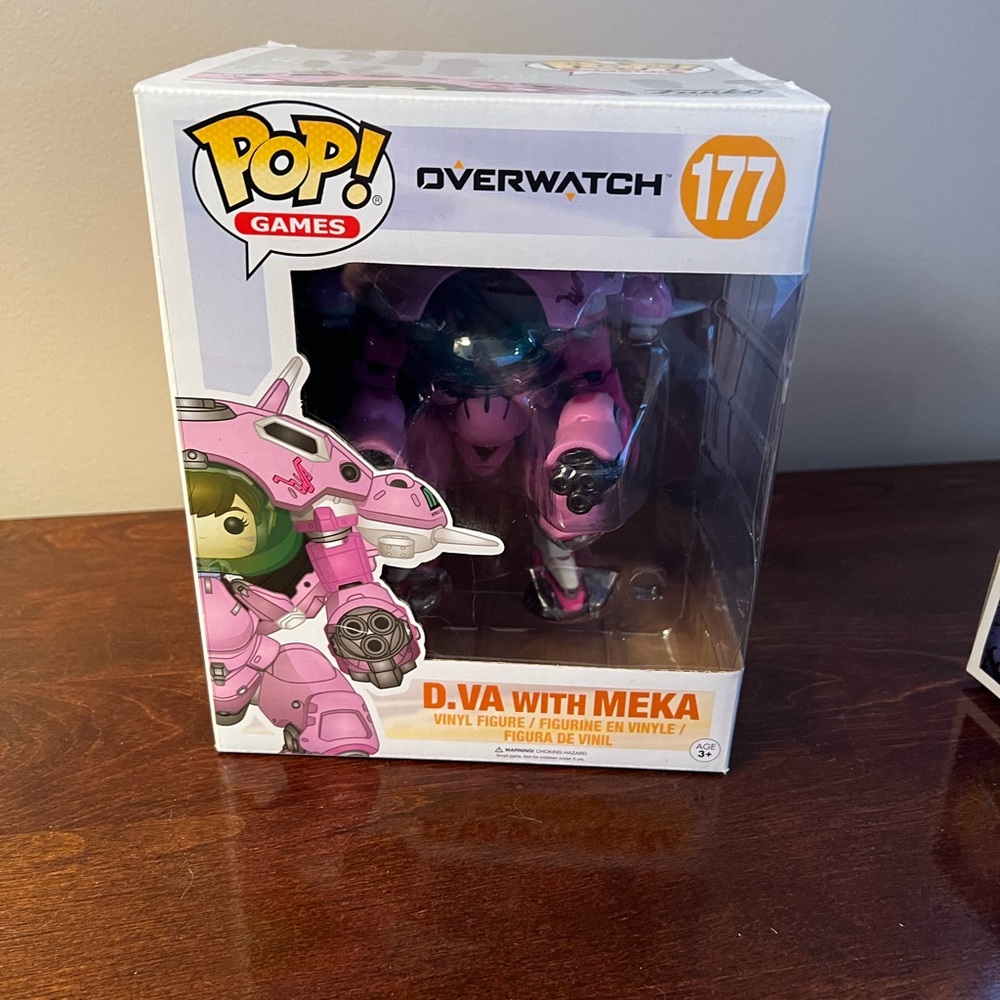D.va with Meka Funko Pop